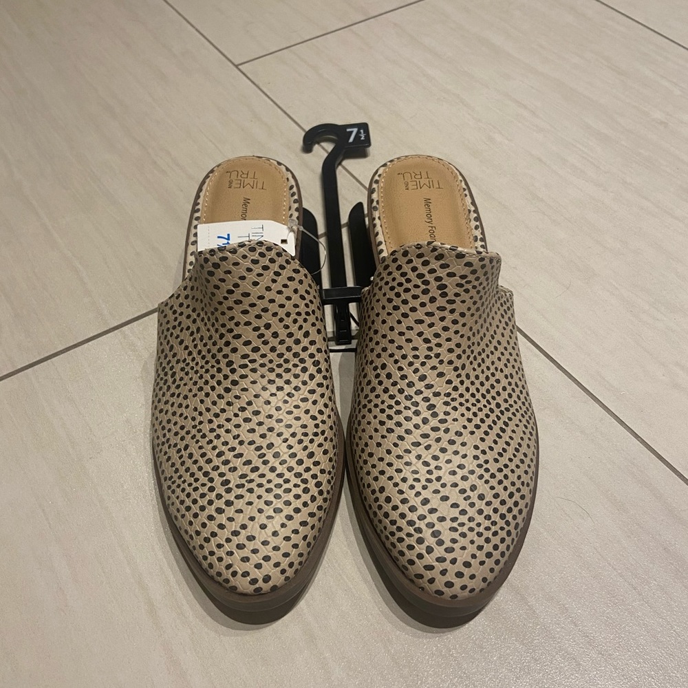 Time and True Mules (Size 7.5) NWT